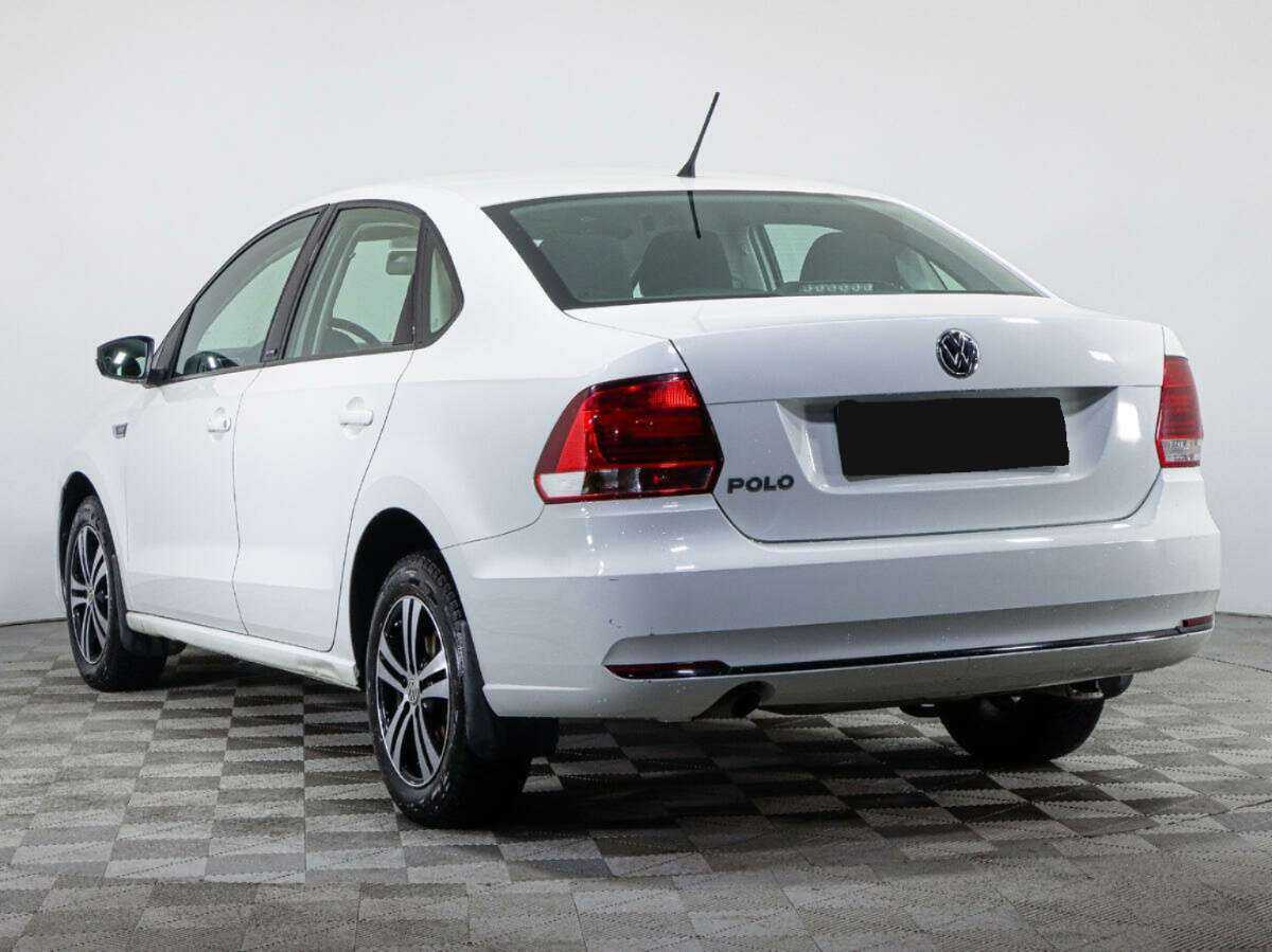 Volkswagen Polo б/у, 2016, Механическая. Фото: #6