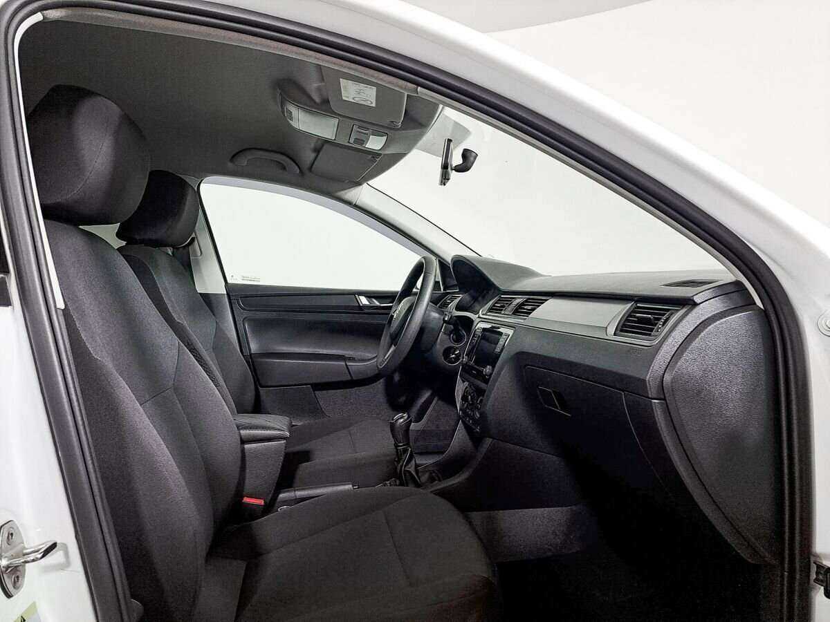 Skoda Rapid б/у, 2019, Механическая. Фото: #6