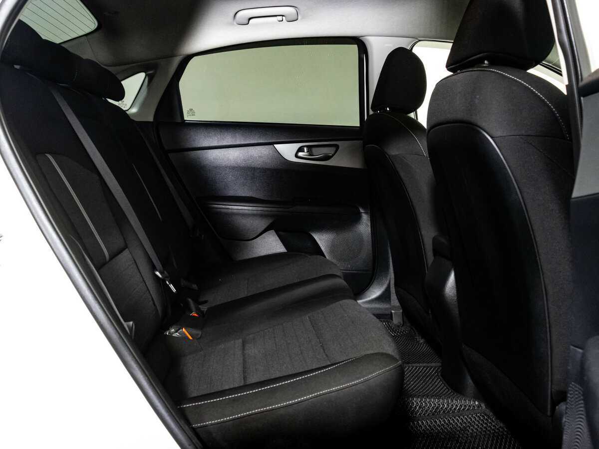 Kia Cerato б/у, 2020, Автоматическая. Фото: #12