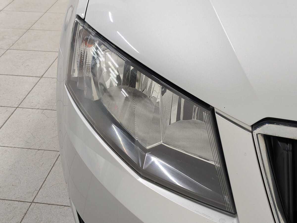 Skoda Octavia б/у, 2016, Механическая. Фото: #10