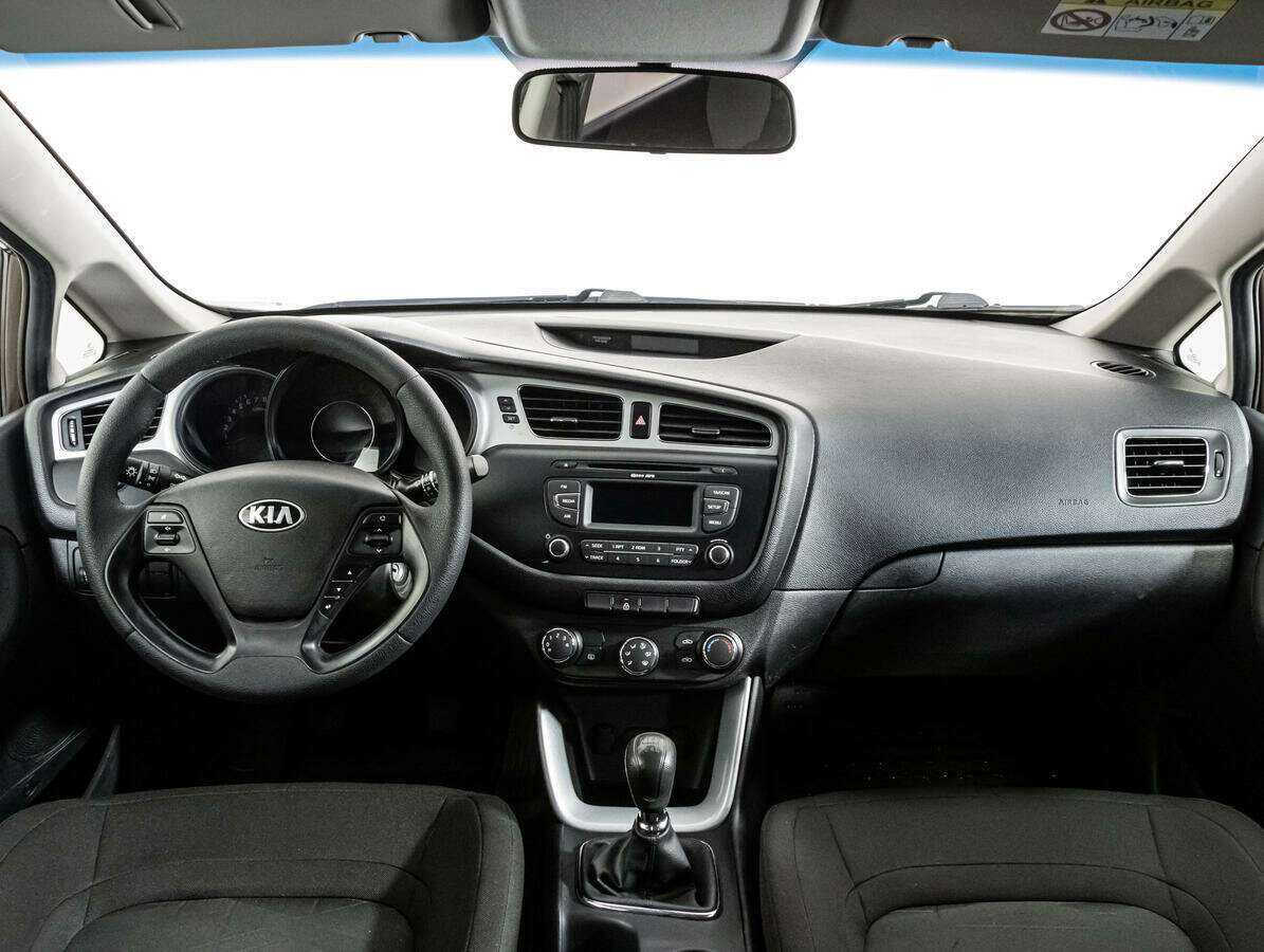 Kia Ceed б/у, 2015, Механическая. Фото: #9
