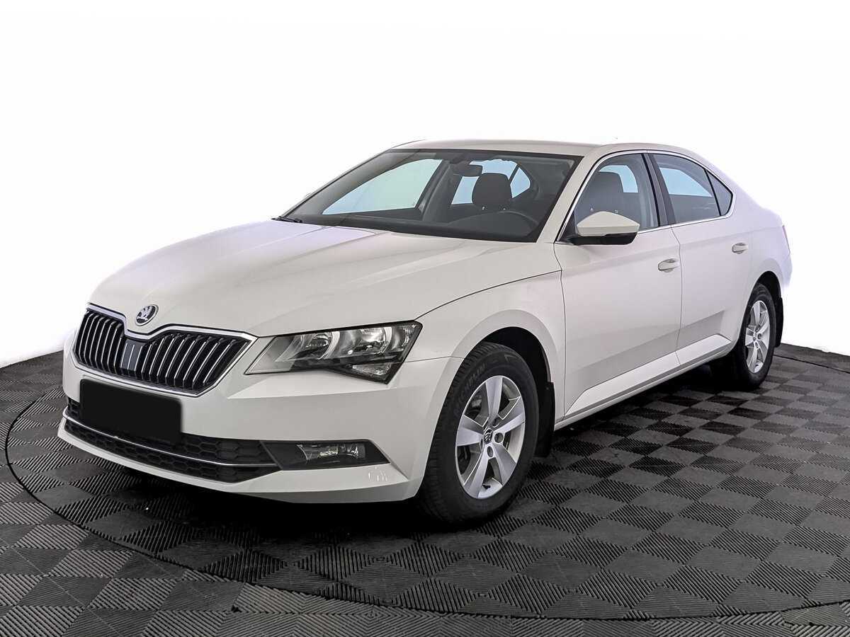 Skoda Superb б/у, 2018, Роботизированная. Посмотреть фото
