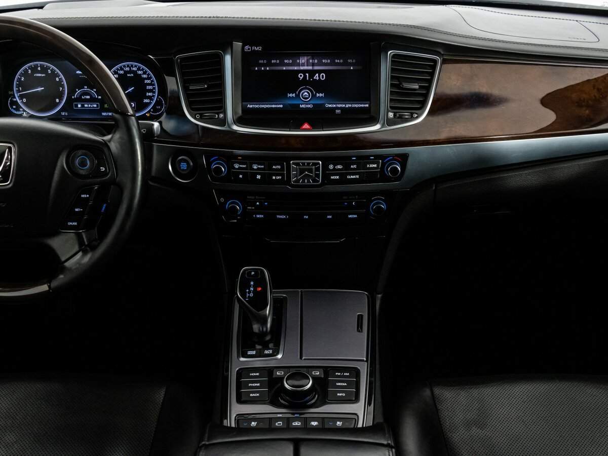 Hyundai Equus б/у, 2015, Автоматическая. Фото: #12