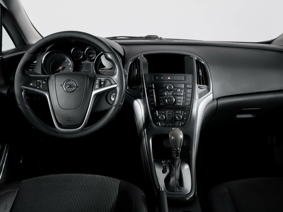 Opel Astra б/у, 2012, Автоматическая. Фото: #9