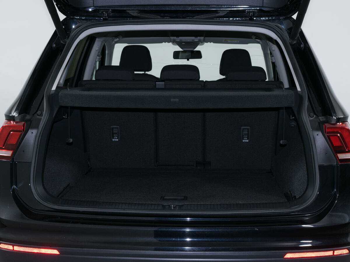 Volkswagen Tiguan б/у, 2020, Роботизированная. Фото: #6