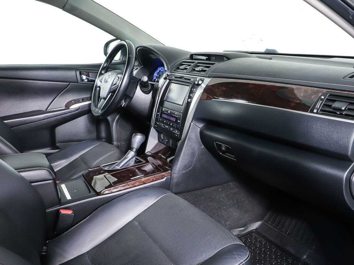Toyota Camry б/у, 2017, Автоматическая. Фото: #8