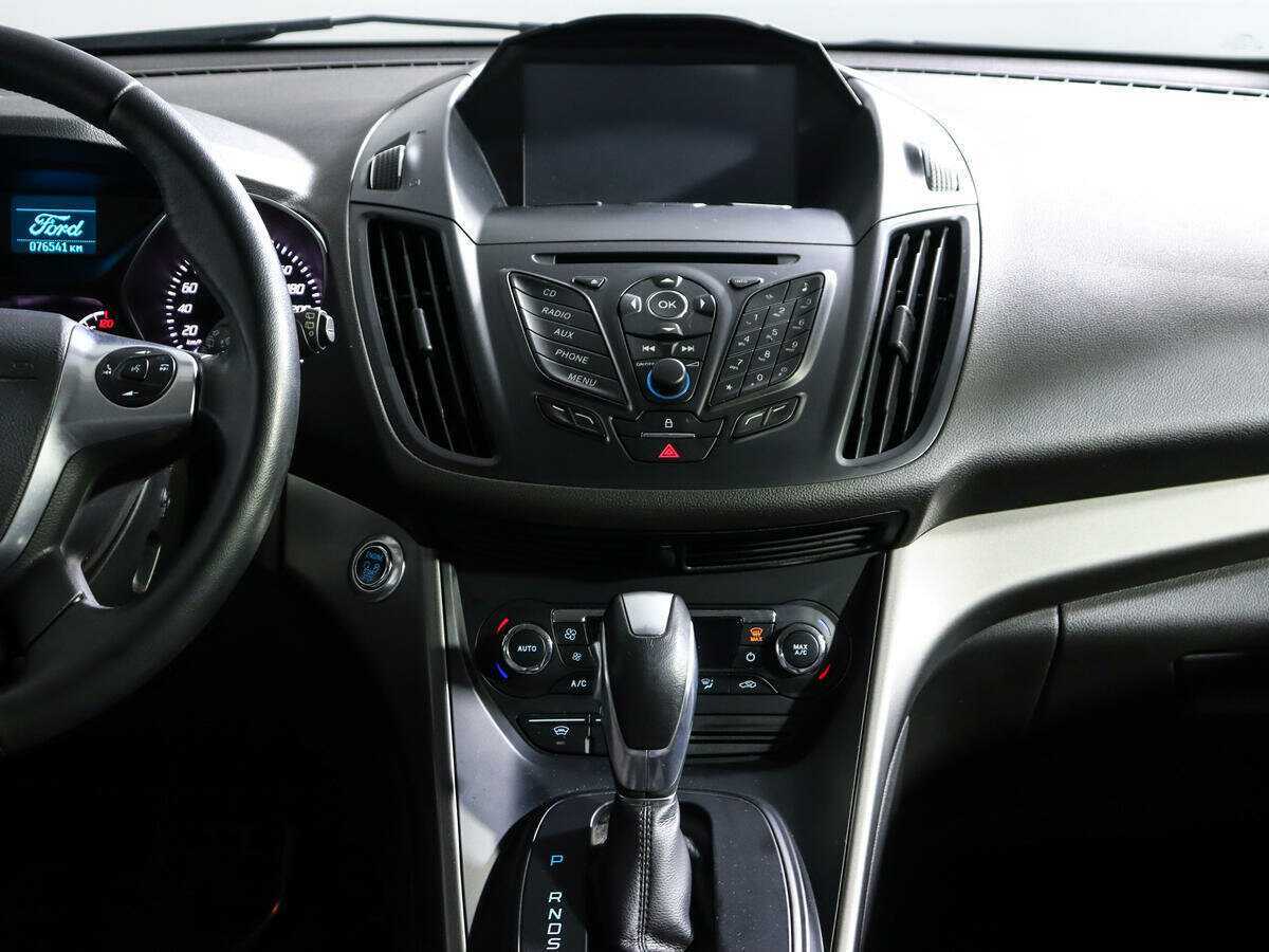 Ford Kuga б/у, 2015, Автоматическая. Фото: #10
