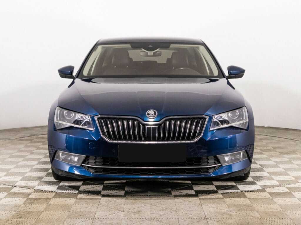 Skoda Superb б/у, 2017, Роботизированная. Фото: #1