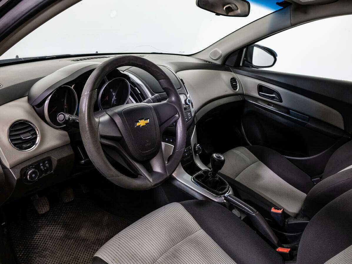 Chevrolet Cruze б/у, 2013, Механическая. Фото: #10