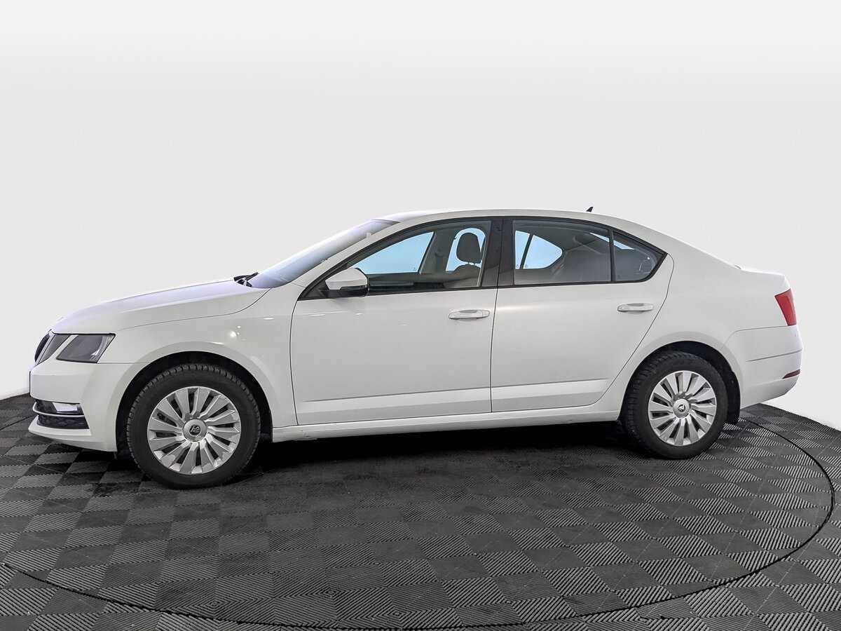 Skoda Octavia б/у, 2019, Механическая. Фото: #7