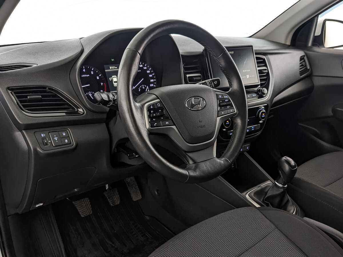 Hyundai Solaris б/у, 2020, Механическая. Фото: #10