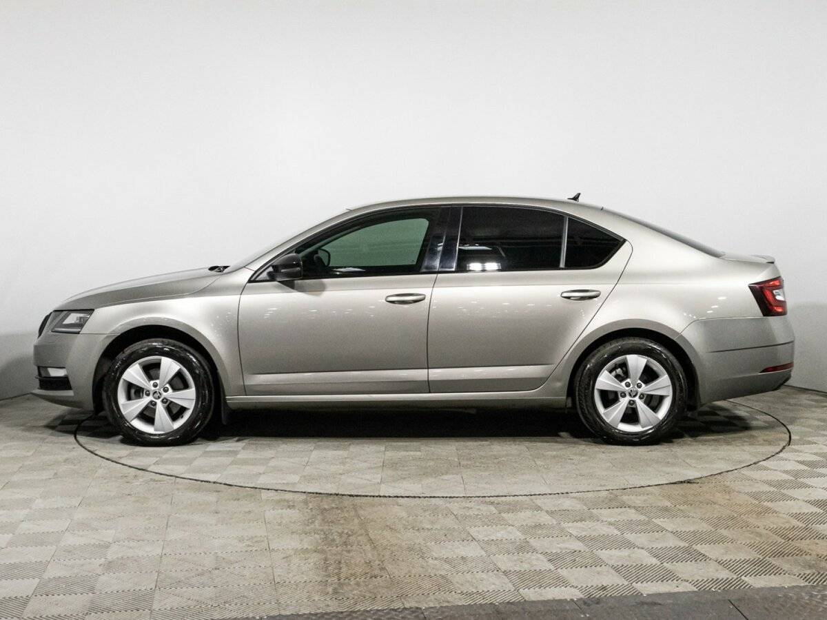 Skoda Octavia б/у, 2018, Автоматическая. Фото: #7