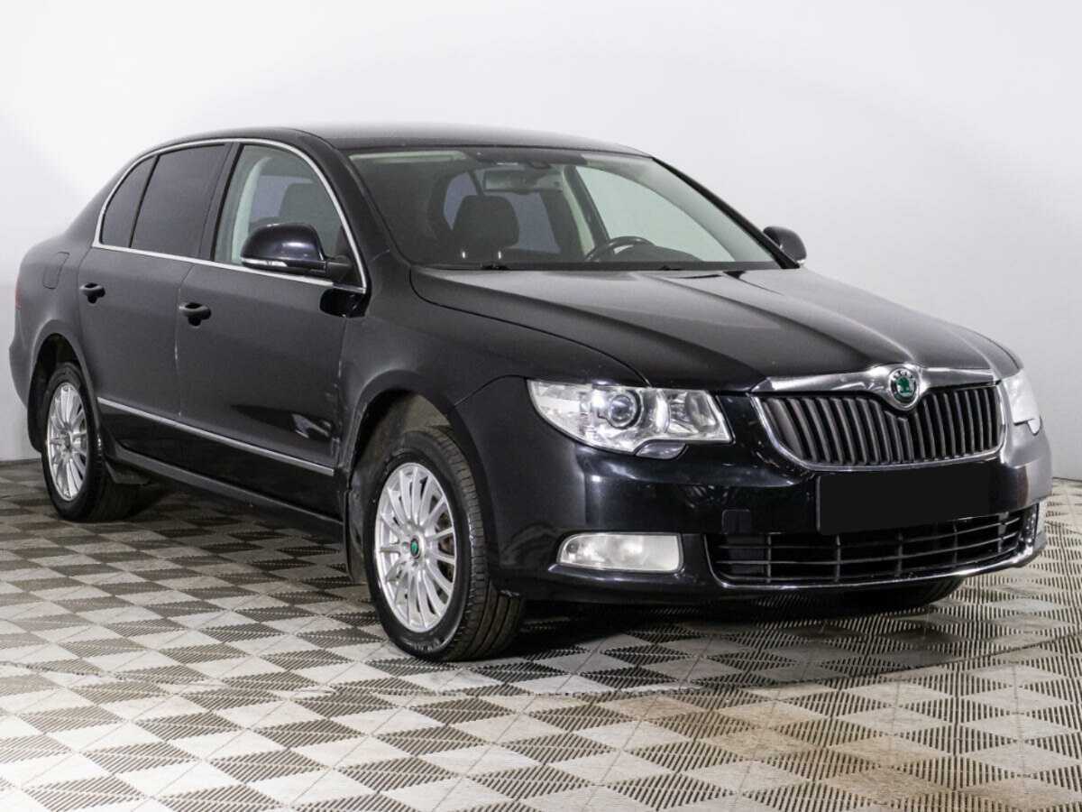 Skoda Superb б/у, 2012, Автоматическая. Фото: #2
