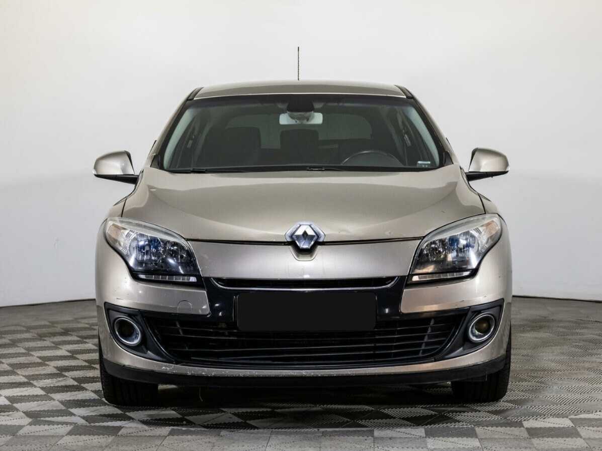 Renault Megane б/у, 2012, Механическая. Фото: #1