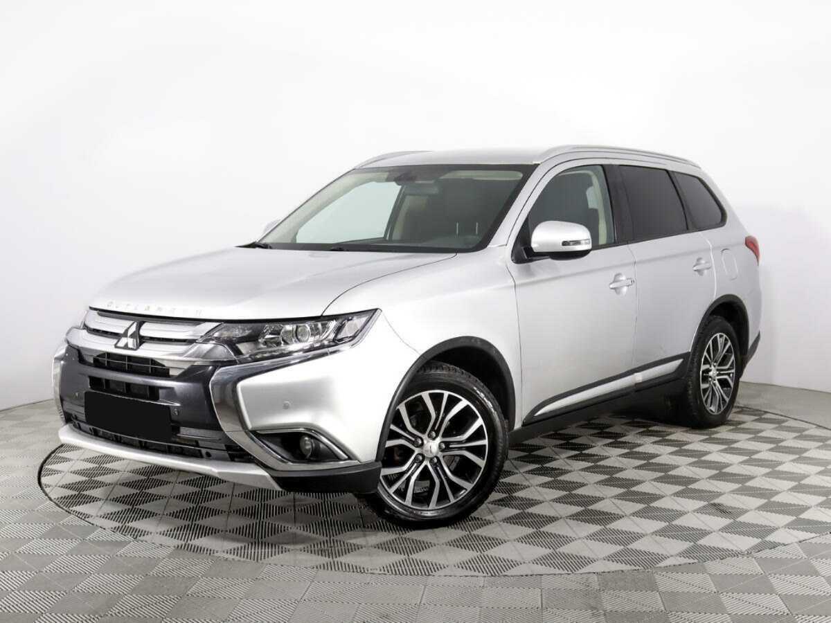 Mitsubishi Outlander б/у, 2017, Вариатор. Посмотреть фото