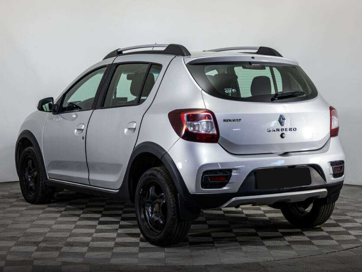 Renault Sandero б/у, 2015, Автоматическая. Фото: #5