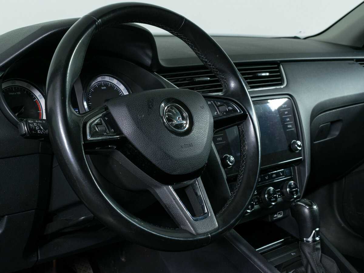 Skoda Octavia б/у, 2018, Роботизированная. Фото: #11