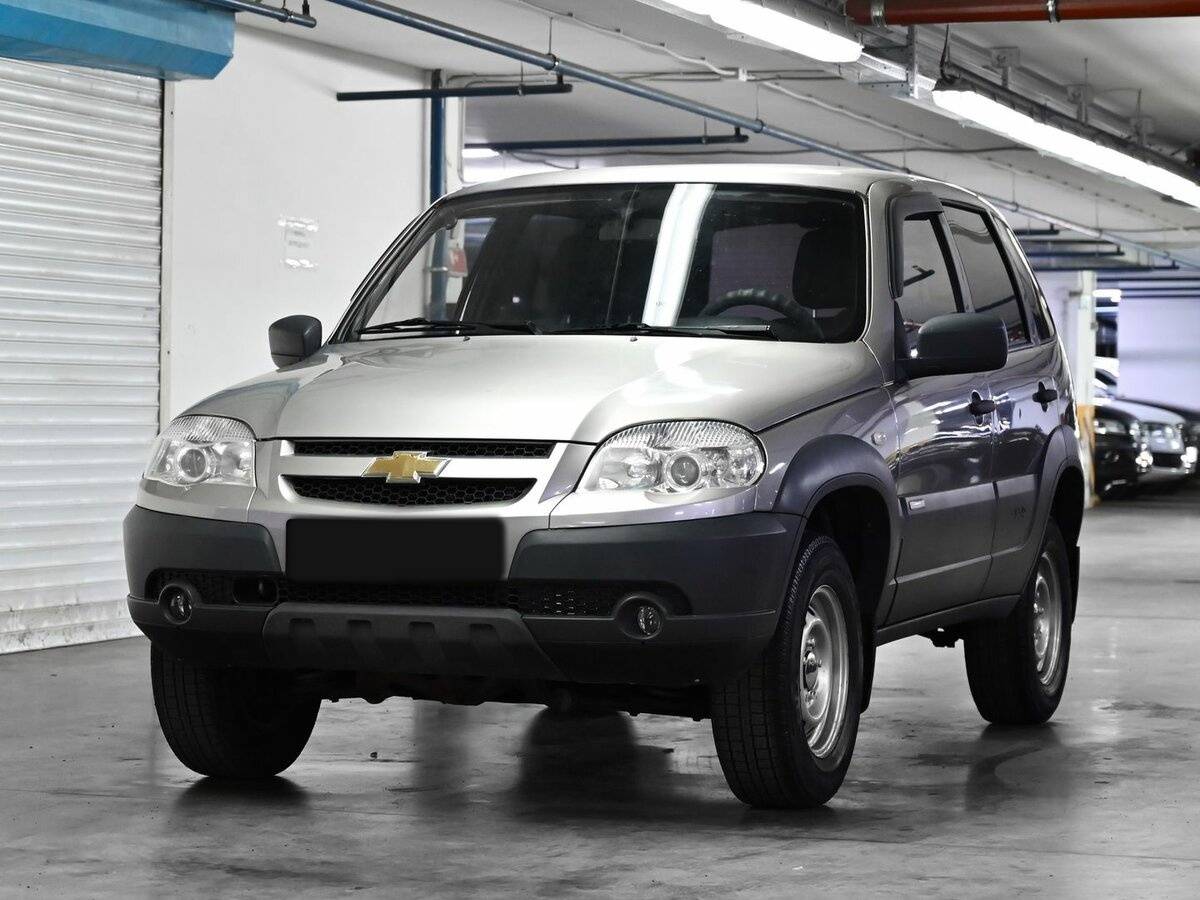Chevrolet Niva б/у, 2014, Механическая. Фото: #0