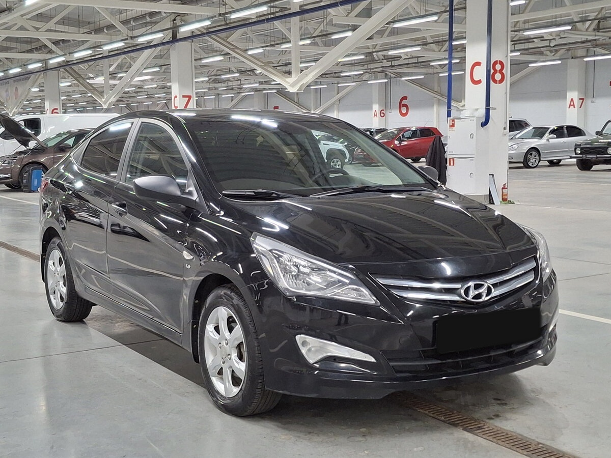 Hyundai Solaris б/у, 2015, Автоматическая. Фото: #2