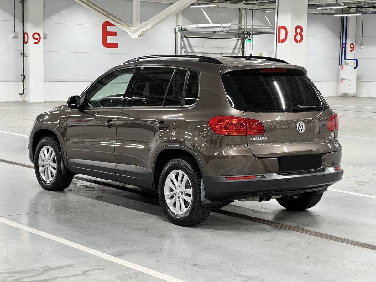 Volkswagen Tiguan б/у, 2014, Механическая. Фото: #6
