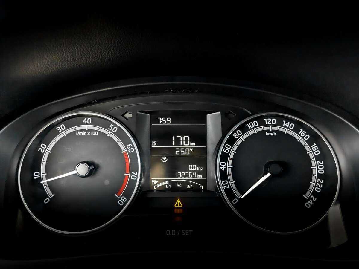 Skoda Rapid б/у, 2017, Механическая. Фото: #10