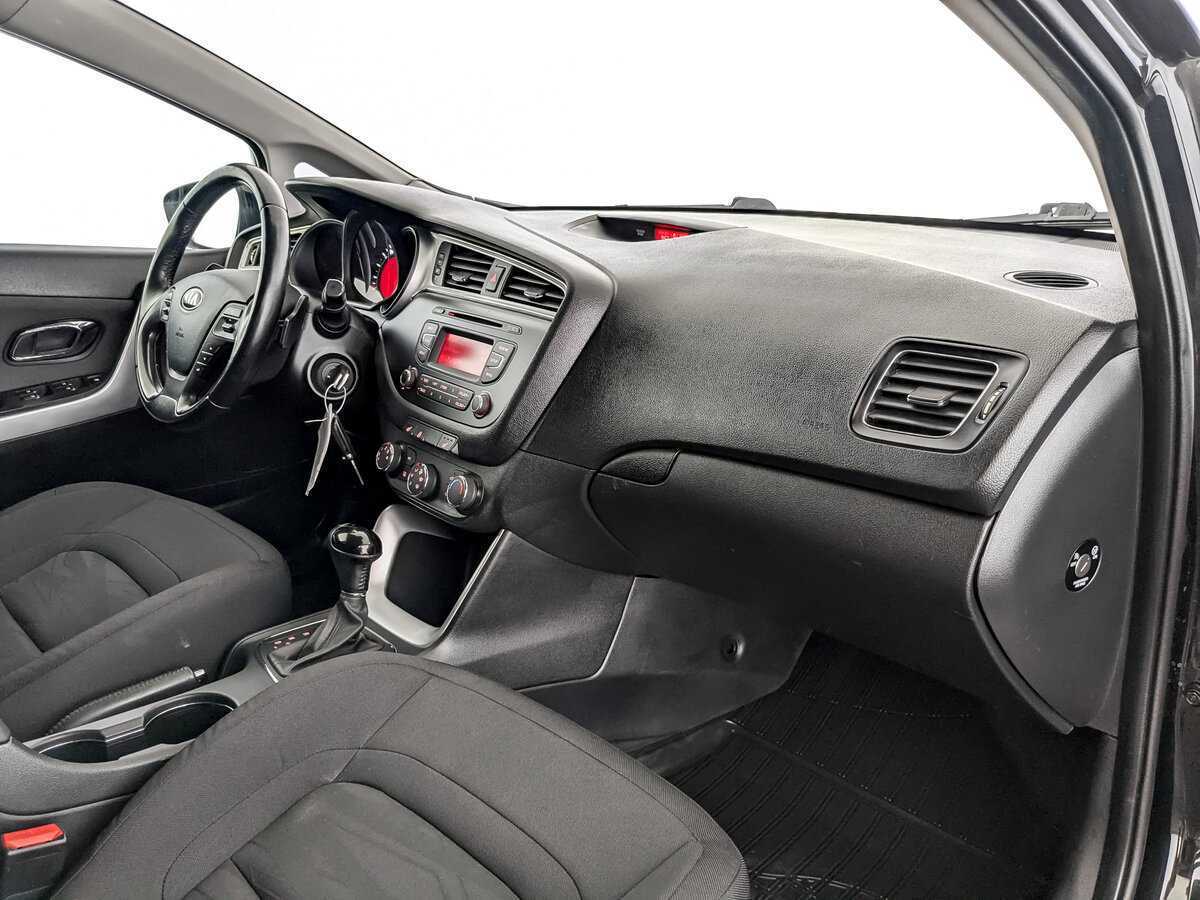 Kia Ceed б/у, 2017, Автоматическая. Фото: #12