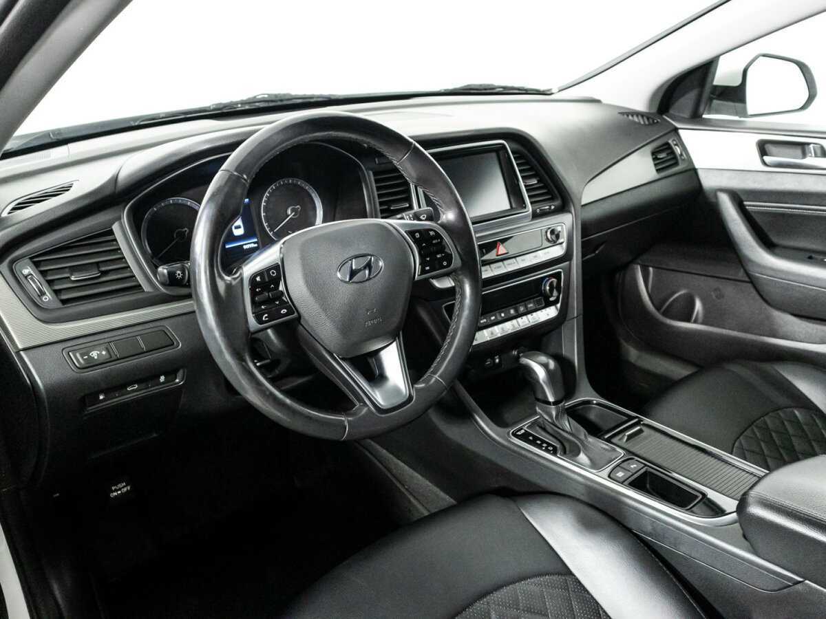 Hyundai Sonata б/у, 2018, Автоматическая. Фото: #10