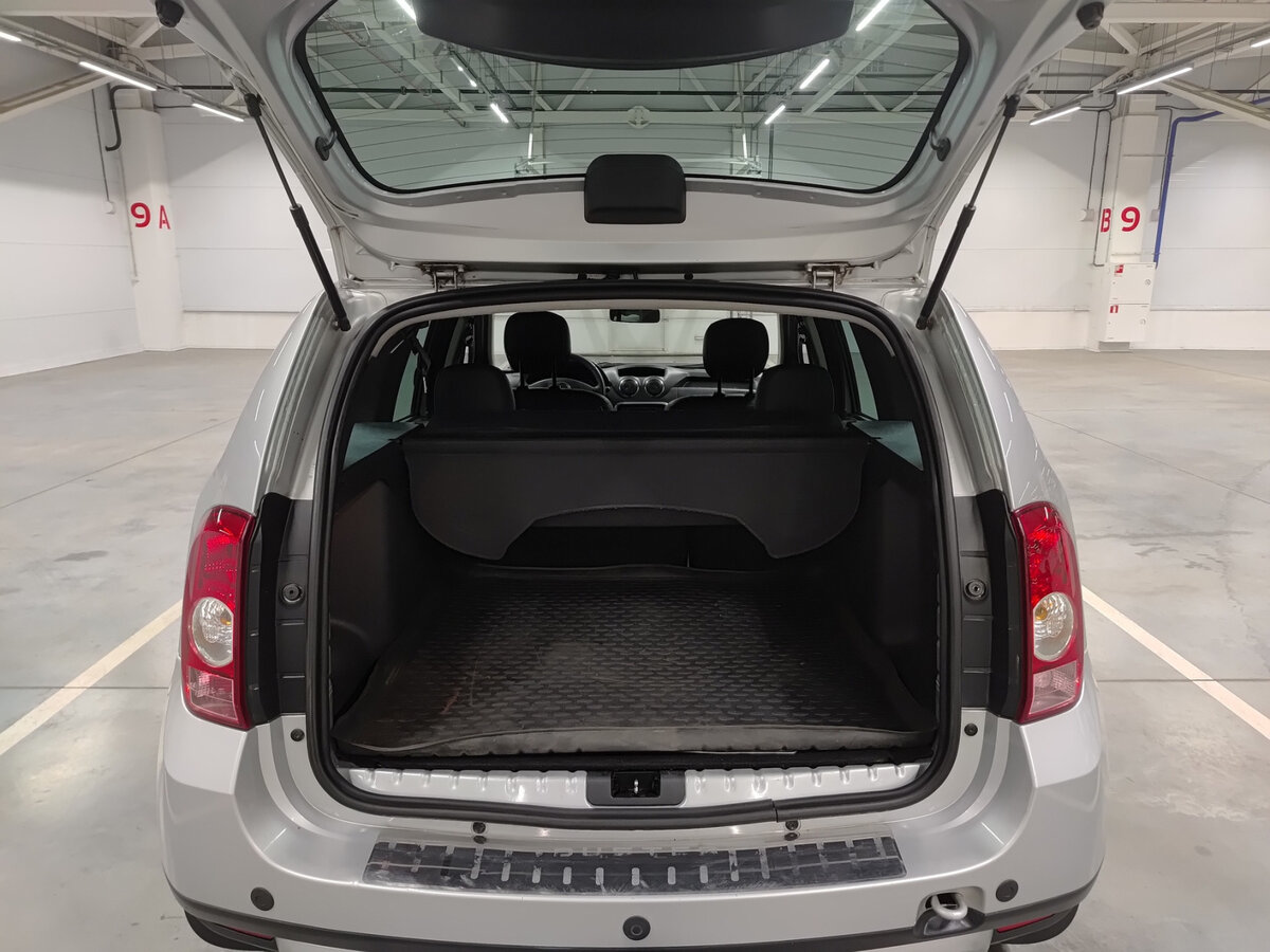 Renault Duster б/у, 2012, Механическая. Фото: #9