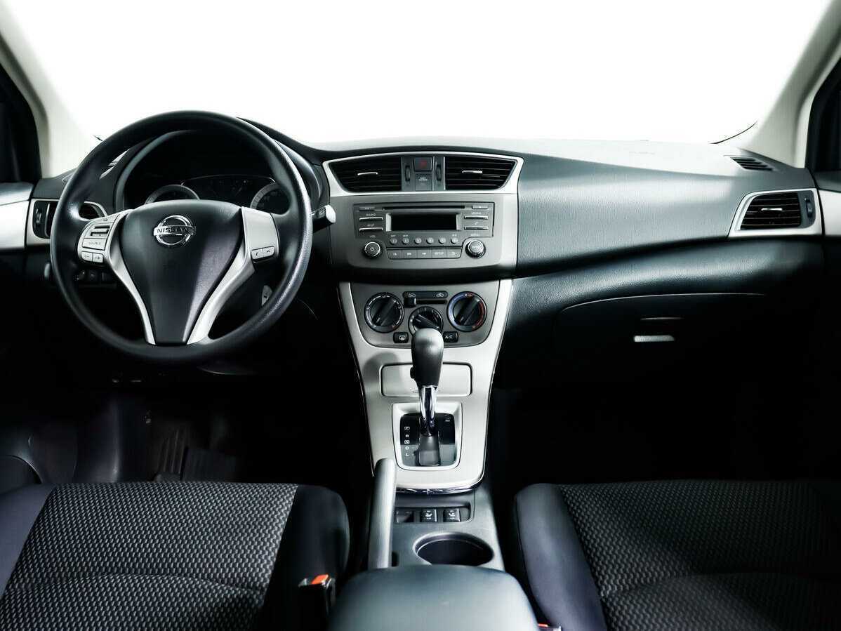 Nissan Tiida б/у, 2015, Вариатор. Фото: #8