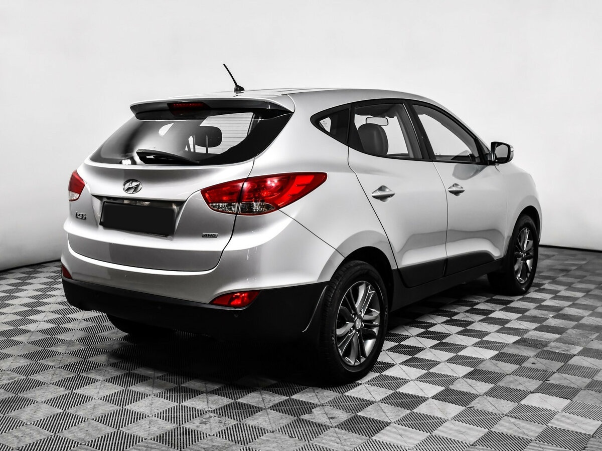 Hyundai ix35 б/у, 2014, Механическая. Фото: #4