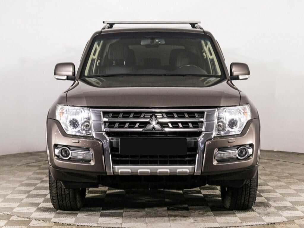 Mitsubishi Pajero б/у, 2014, Автоматическая. Фото: #1