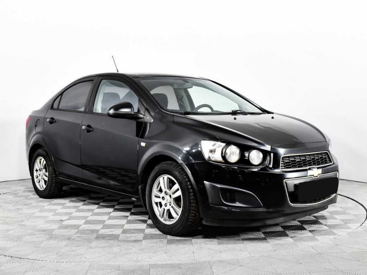 Chevrolet Aveo б/у, 2014, Автоматическая. Фото: #2