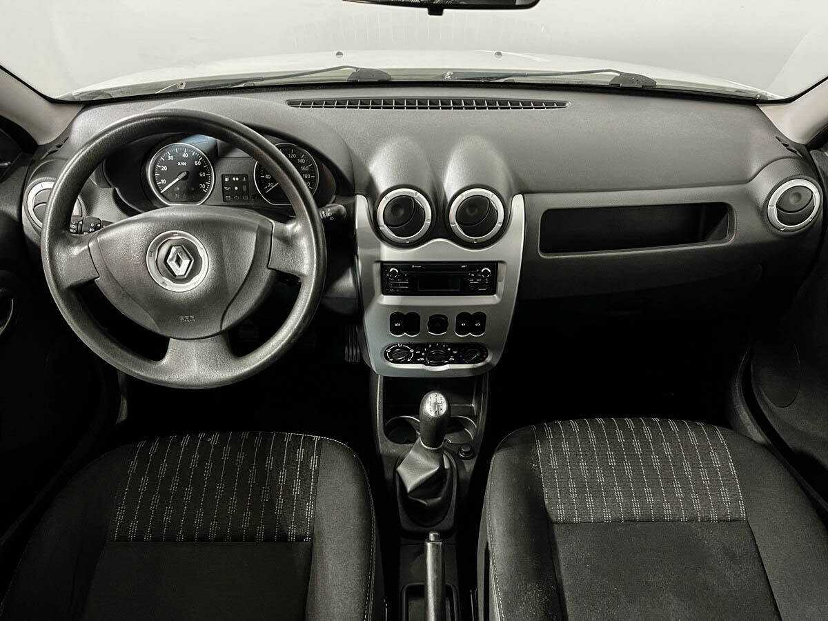 Renault Sandero б/у, 2013, Механическая. Фото: #7