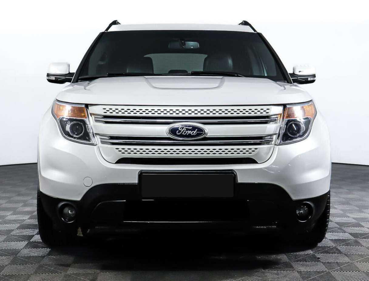 Ford Explorer б/у, 2012, Автоматическая. Фото: #1