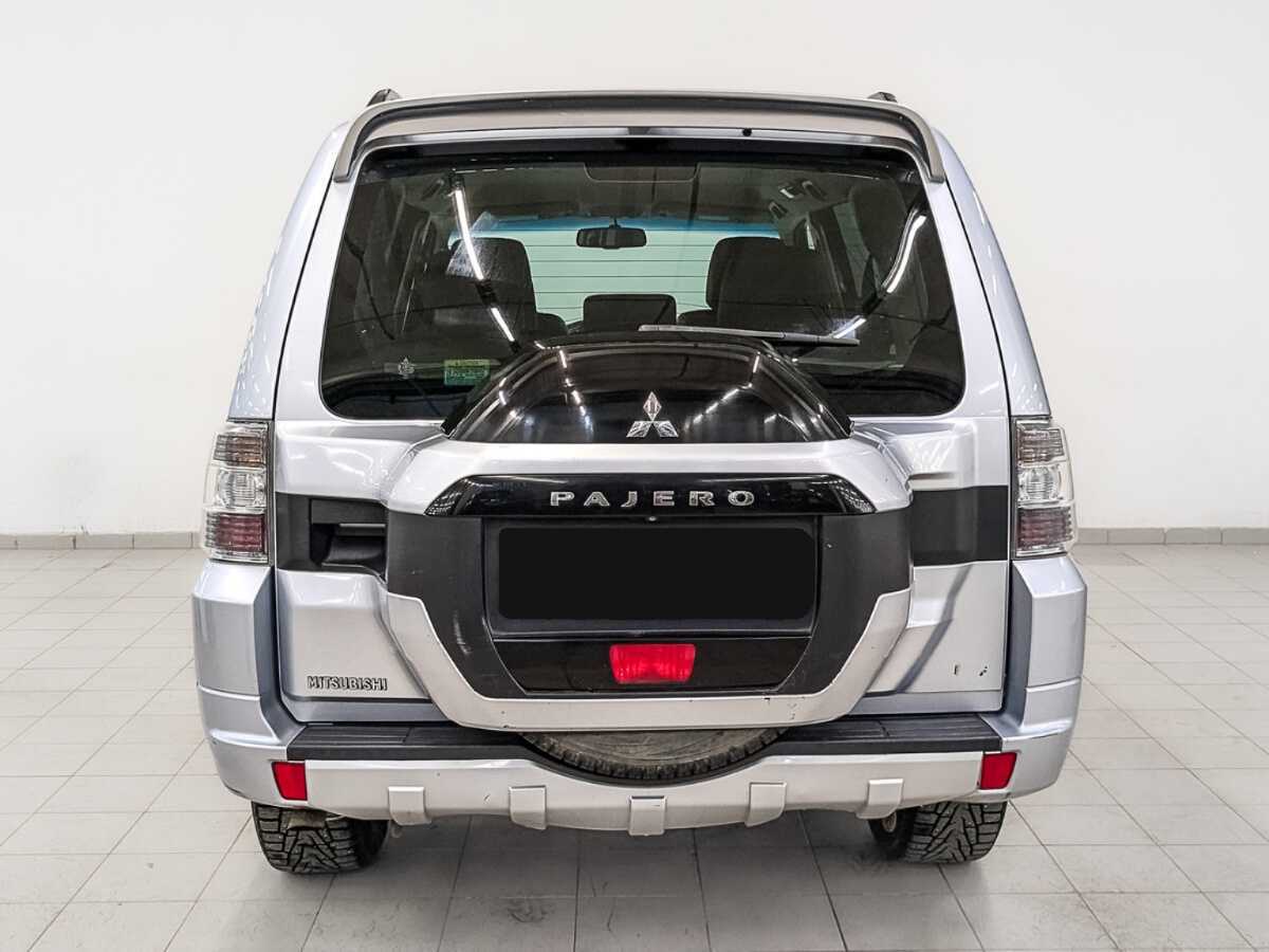 Mitsubishi Pajero б/у, 2014, Автоматическая. Фото: #5