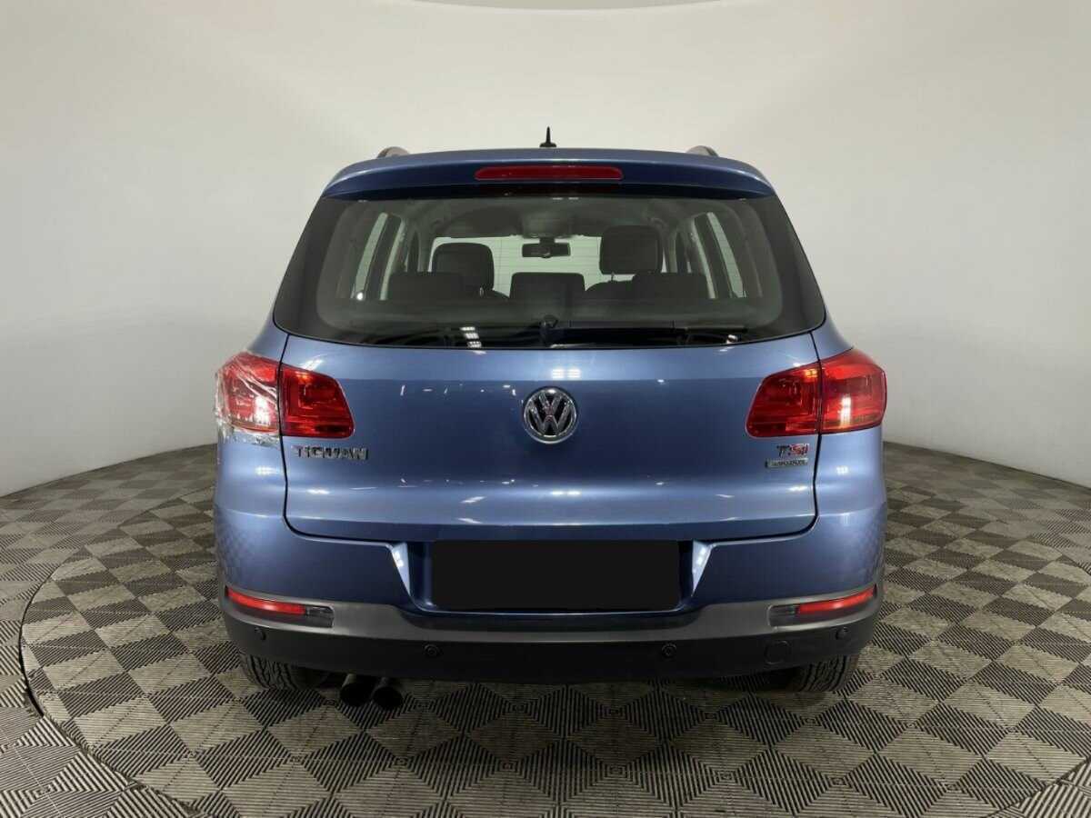 Volkswagen Tiguan б/у, 2012, Механическая. Фото: #2
