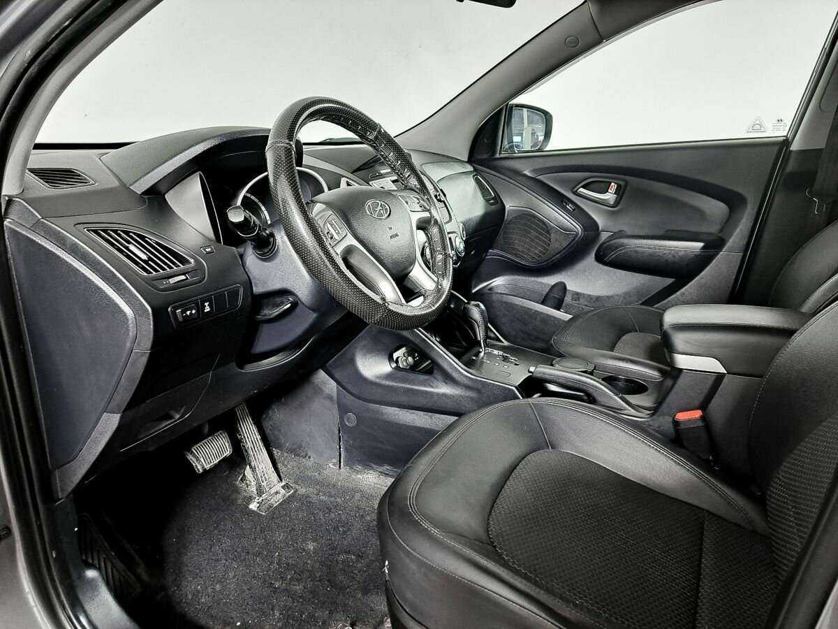 Hyundai ix35 б/у, 2012, Автоматическая. Фото: #13