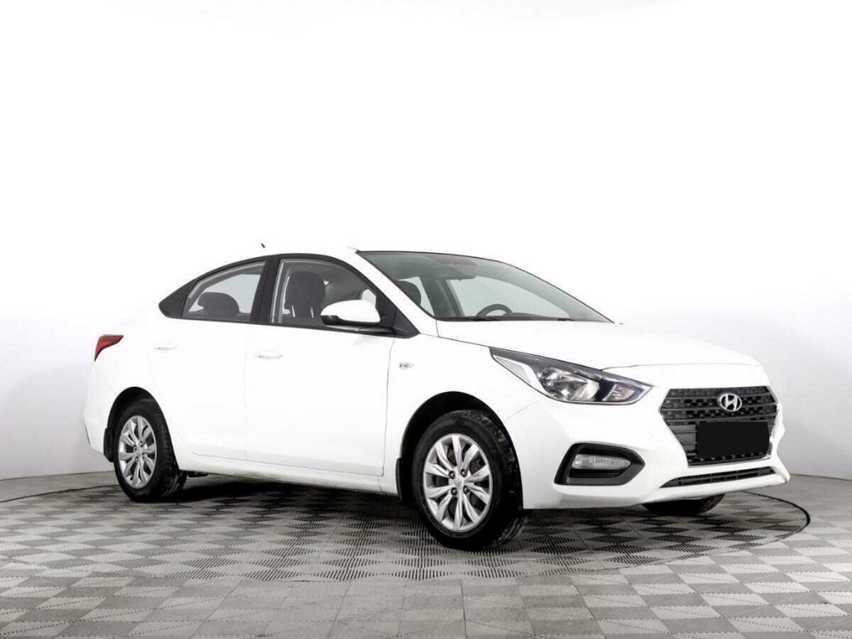 Hyundai Solaris б/у, 2018, Механическая. Фото: #2