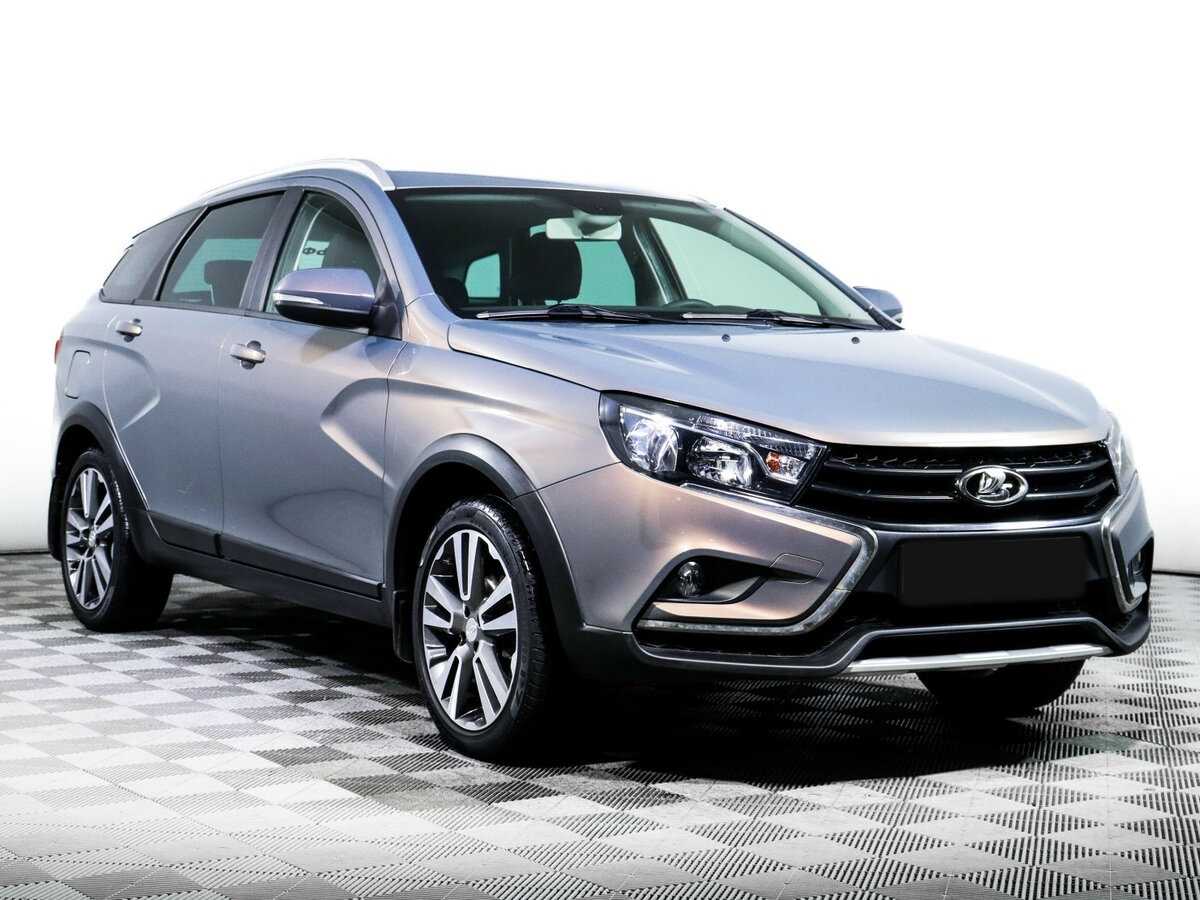 Lada (ВАЗ) Vesta б/у, 2018, Роботизированная. Фото: #2