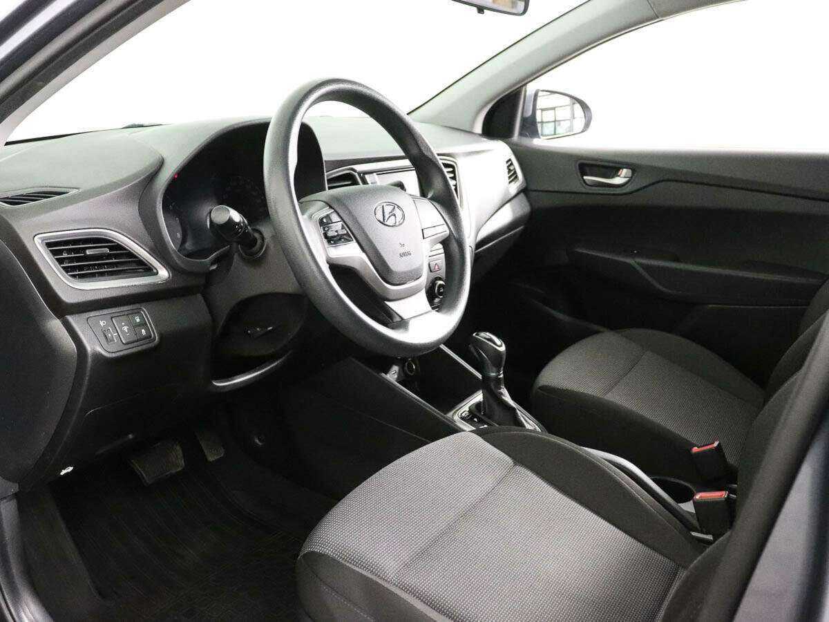 Hyundai Solaris б/у, 2017, Автоматическая. Фото: #7