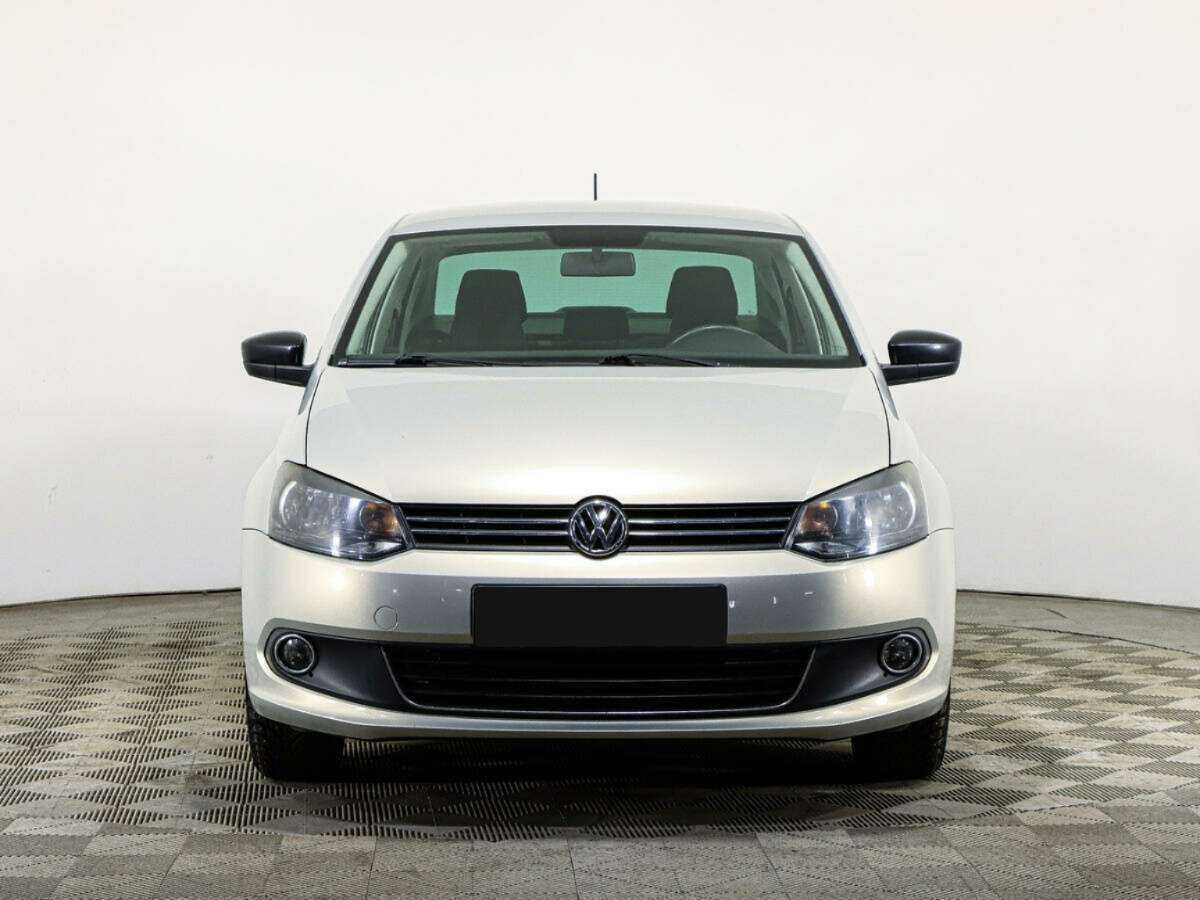Volkswagen Polo б/у, 2014, Автоматическая. Фото: #1