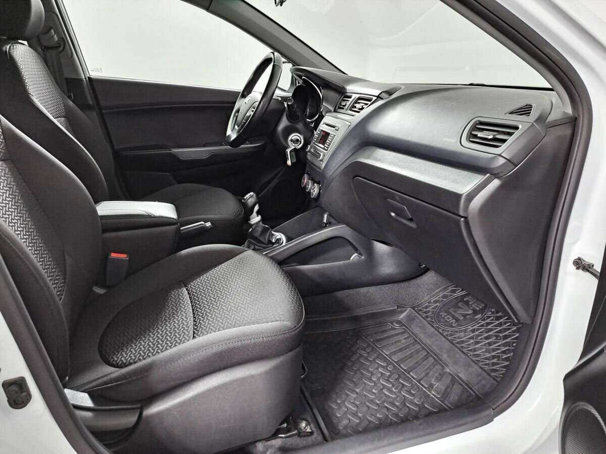 Kia Rio б/у, 2017, Механическая. Фото: #8