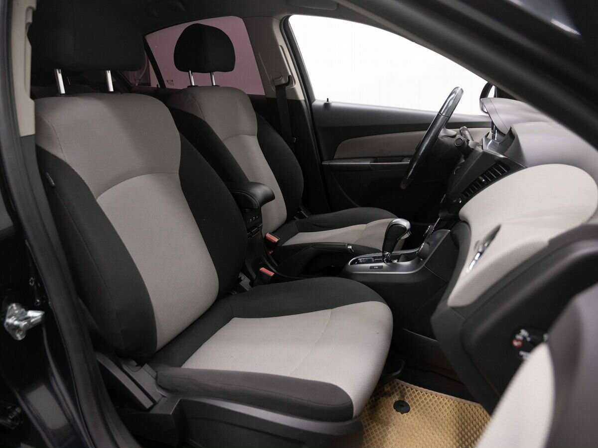Chevrolet Cruze б/у, 2012, Автоматическая. Фото: #11