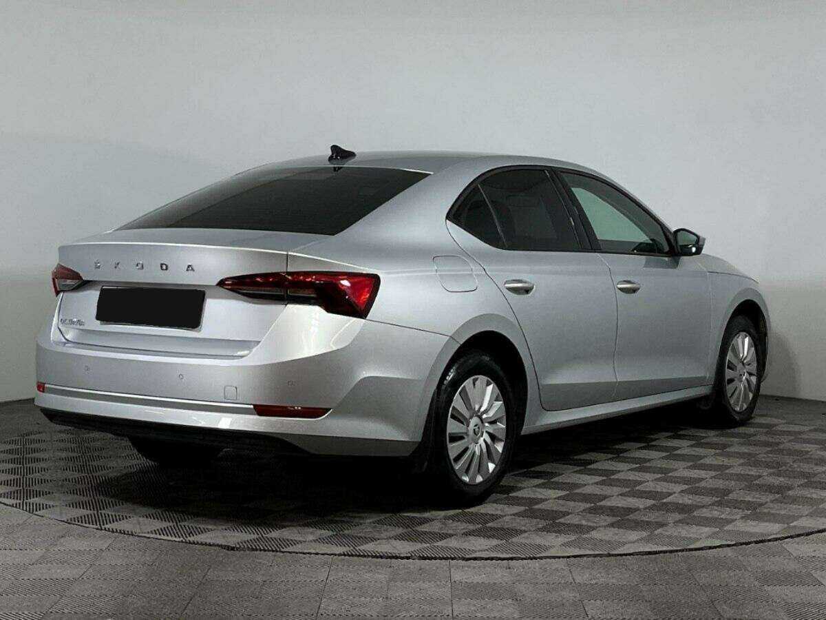 Skoda Octavia б/у, 2021, Автоматическая. Фото: #4