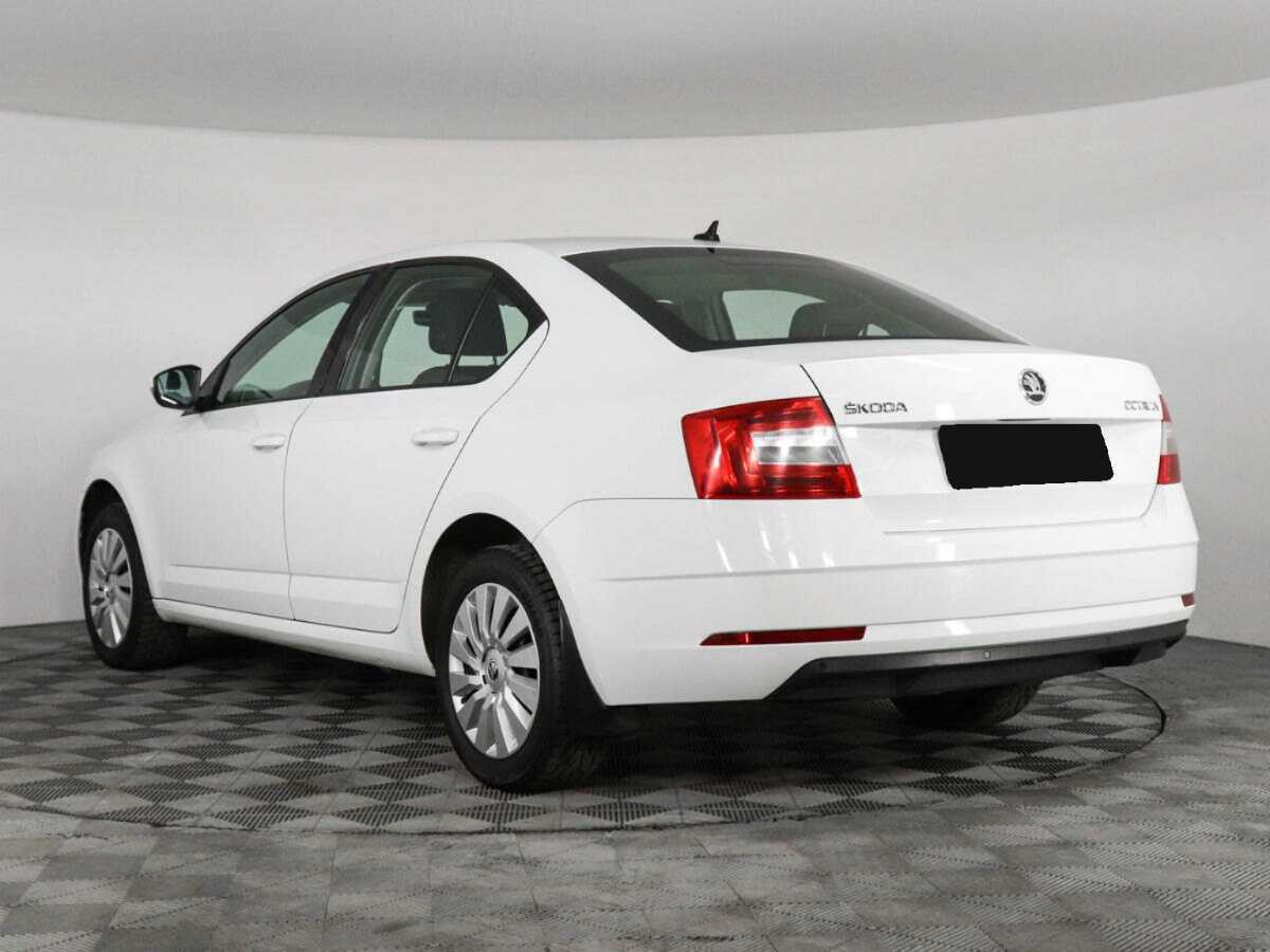 Skoda Octavia б/у, 2018, Автоматическая. Фото: #6