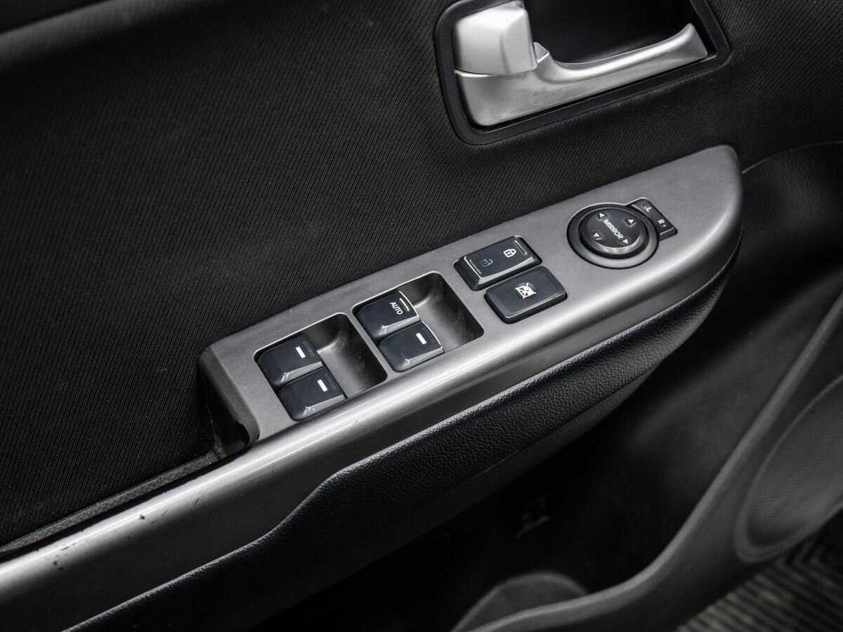 Kia Rio б/у, 2015, Механическая. Фото: #15
