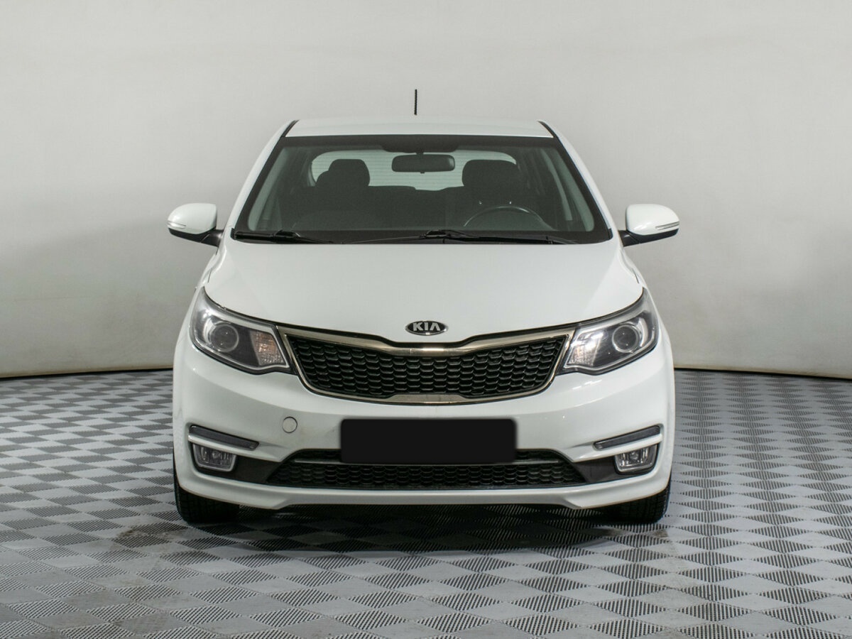 Kia Rio б/у, 2016, Автоматическая. Фото: #1