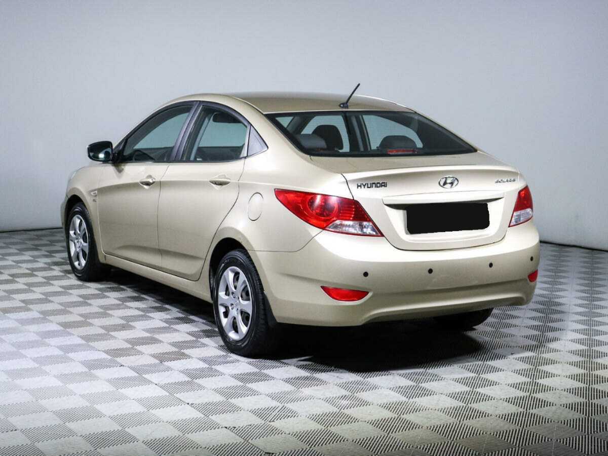 Hyundai Solaris б/у, 2013, Автоматическая. Фото: #5