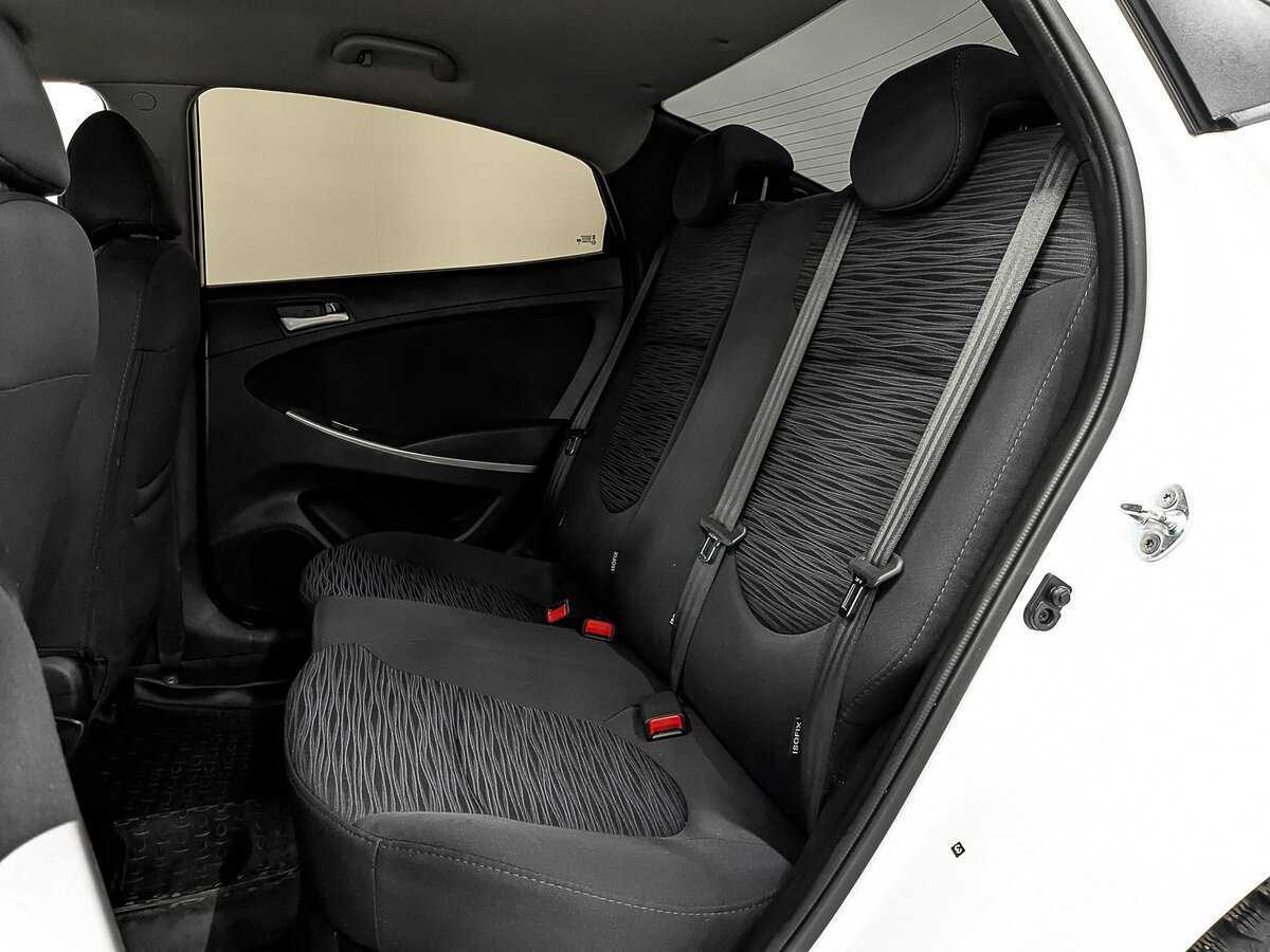 Hyundai Solaris б/у, 2015, Механическая. Фото: #15