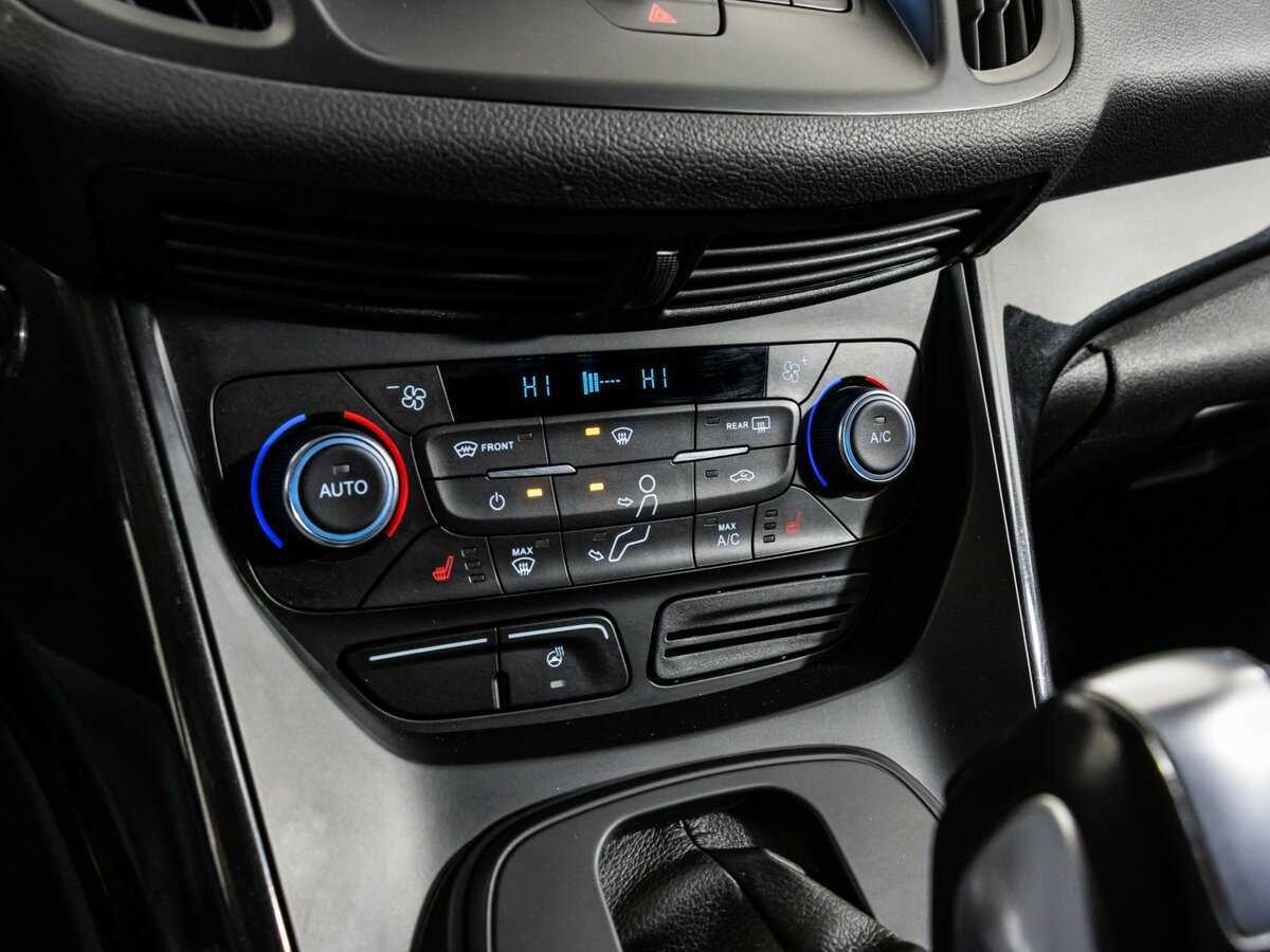 Ford Kuga б/у, 2017, Автоматическая. Фото: #11